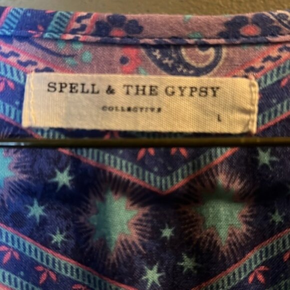 Spell & the Gypsy City Lights blouse  for sale or trade for white gold ring - Picture 4 of 6